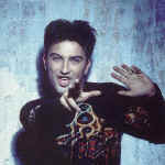 tarkan153.jpg (42018 bytes)
