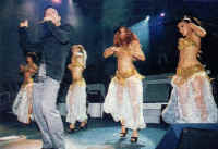 tarkan2067.jpg (46604 bytes)