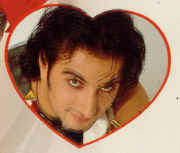 tarkan2086.jpg (70977 bytes)